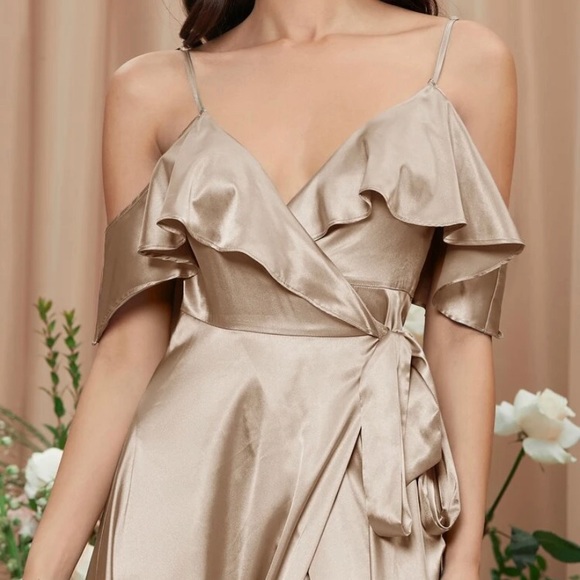 New Champagne Dress - Picture 5 of 8